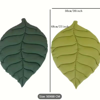 Tapis Chien vert deux teintes  forme de feuille sur fond blanc indicant mesures cinquante par soixante-huit centimètres 
