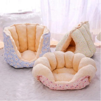 Lit pour chien vide trois couleurs et trois configurations fermé-côtés haut-ouvert 