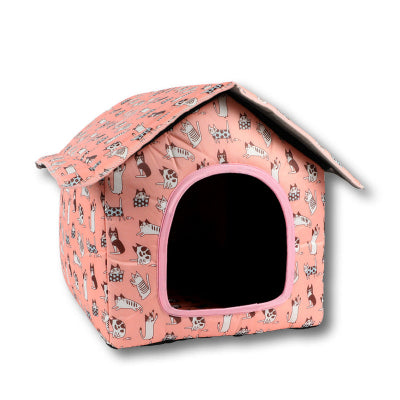 Maison pour chien rose vide sur fond blanc